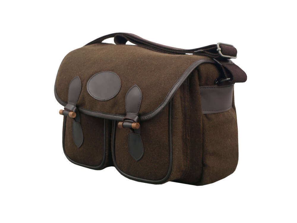 Jagdtasche mit 2 Frontaschen braun aus Loden von Becker Kleidung