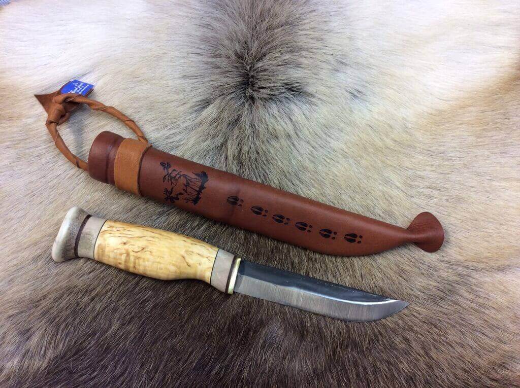 Jagdmesser Classic Puuko mit Birkenholzgriff Rentierhorn Carbonstahlklinge und Lederscheide von WoodJewel